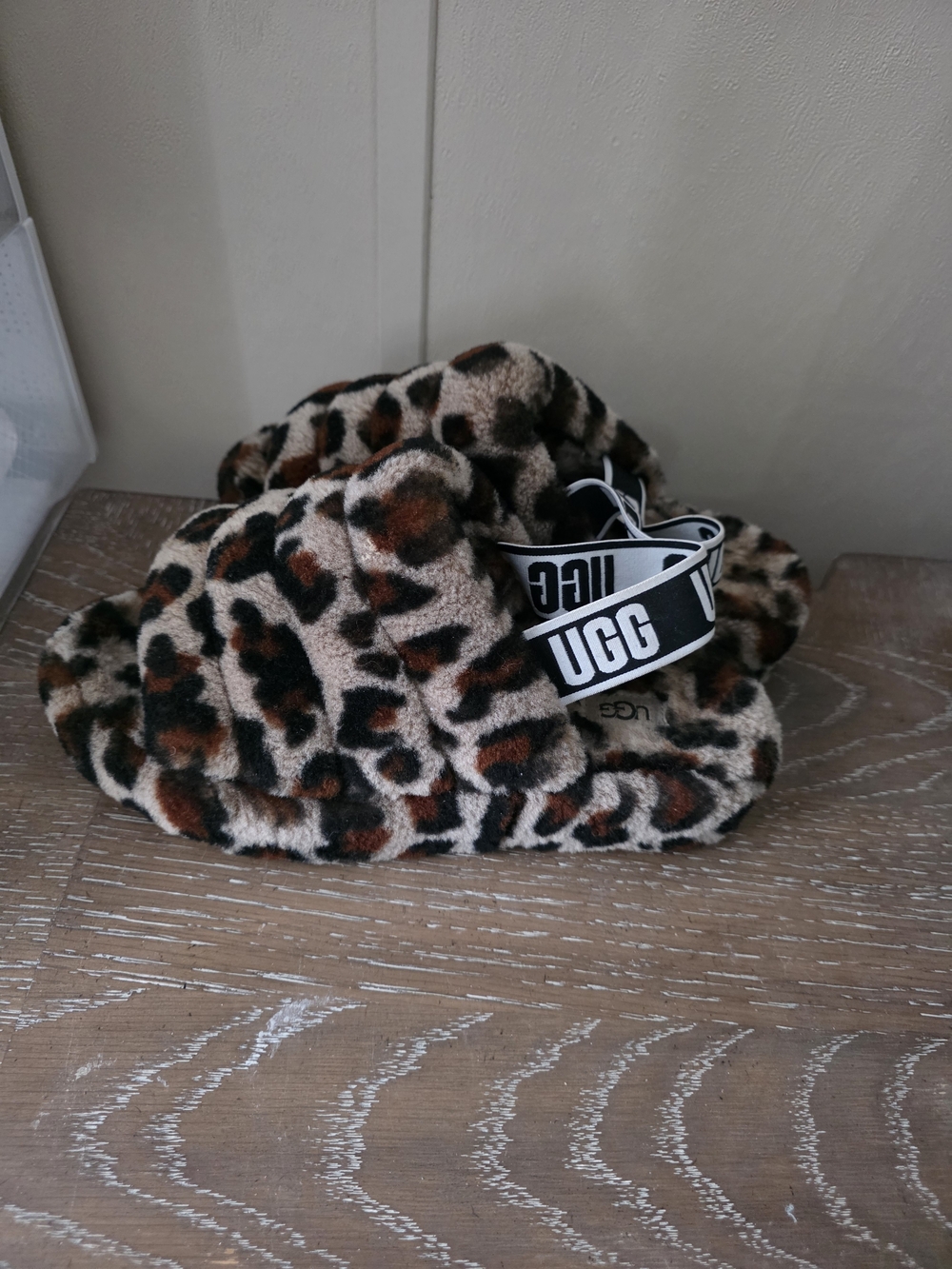 UGG Leopard Fuzzy Slide Sandals with Branded Elastic Strap - Brown/Black/Cream